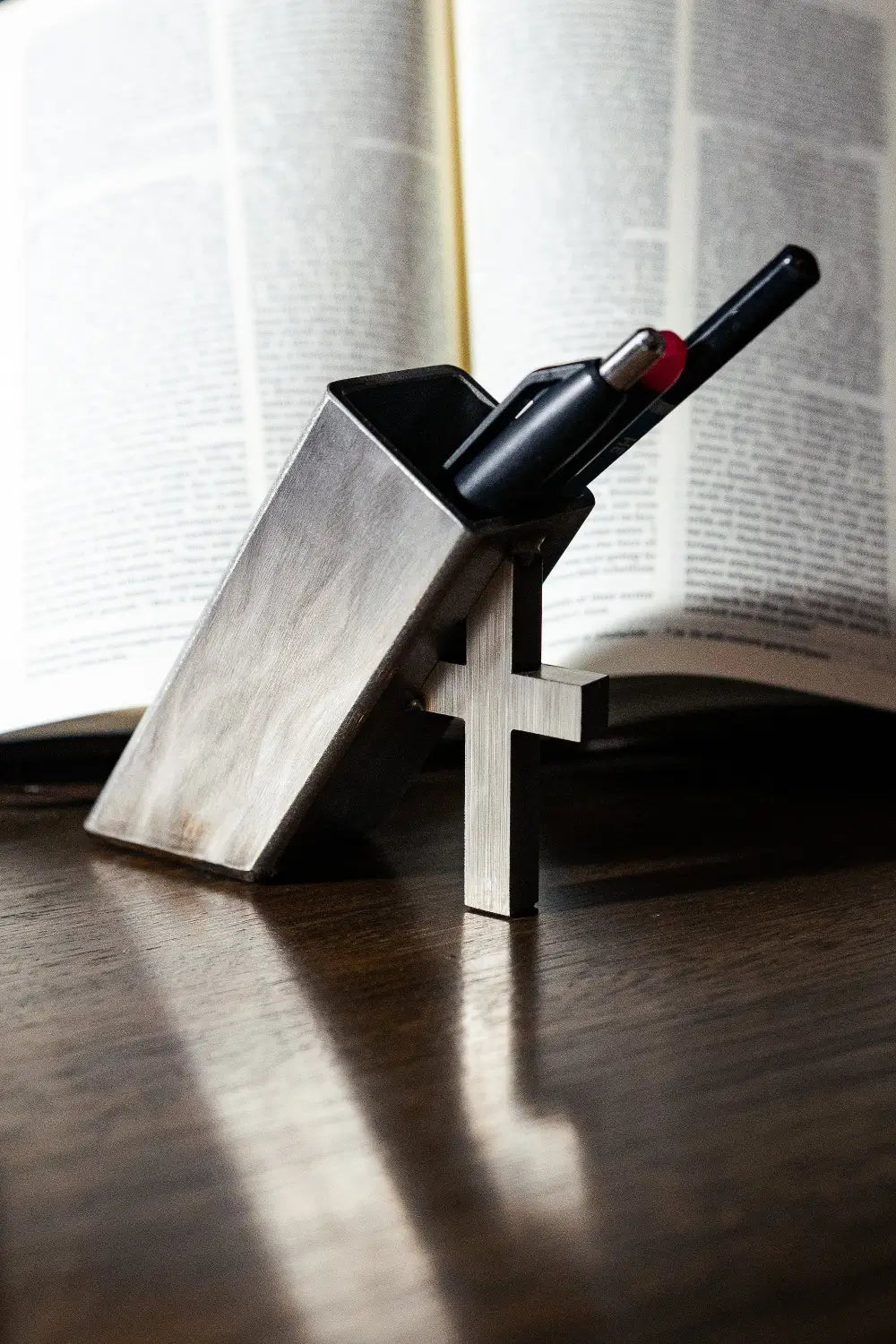 Cross Pen Holder